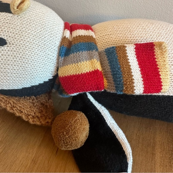 SOLD- Cuddle and Kind 20 Inch Everest Penguin Plush Stuffed Knit Doll Hat Peru - Picture 10 of 11